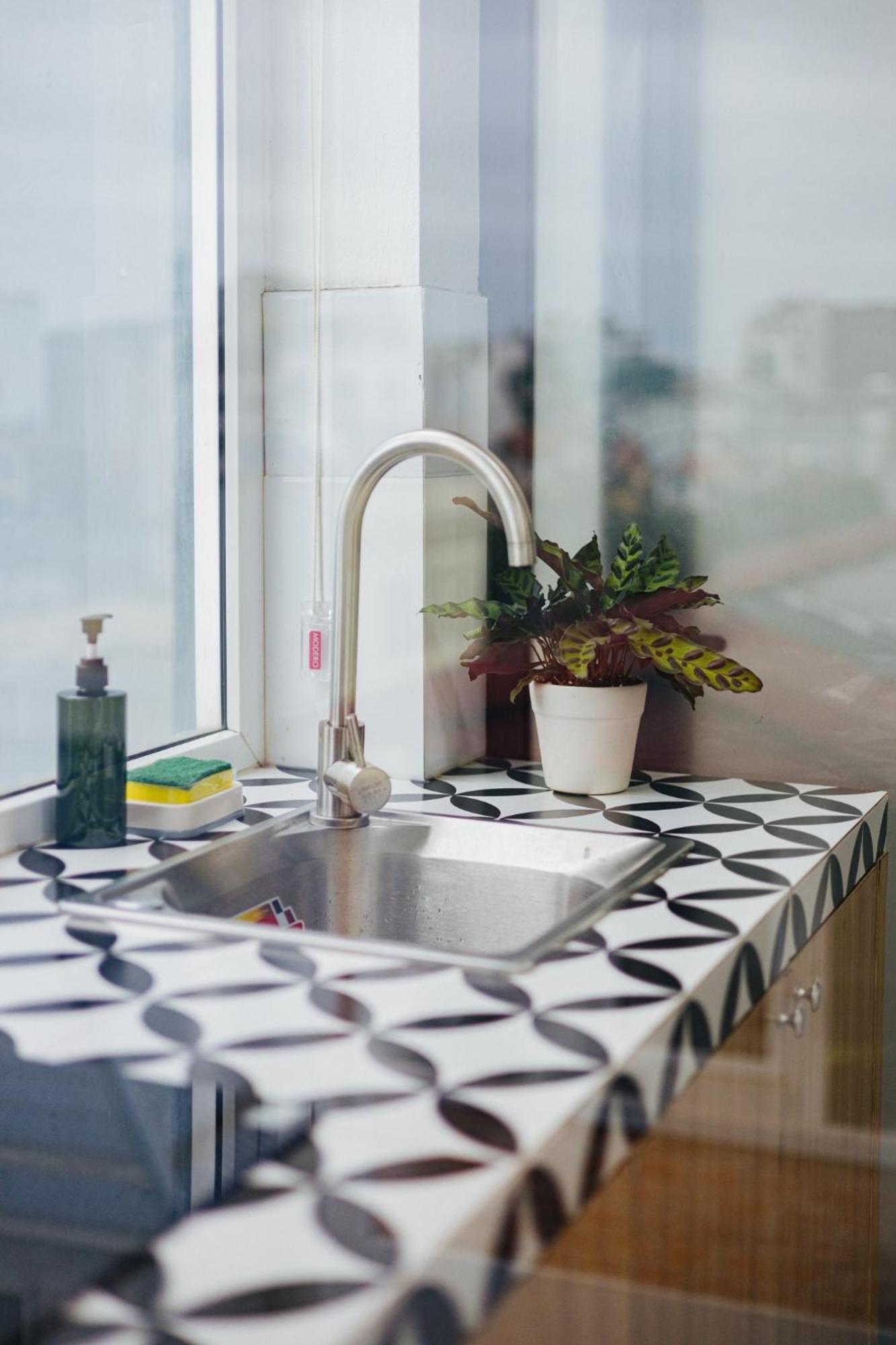 Cosy House - Center'S Tay Ho - Close The Lake Hanoi Exteriör bild